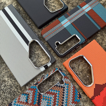Case Samsung em fibra de carbono e metal