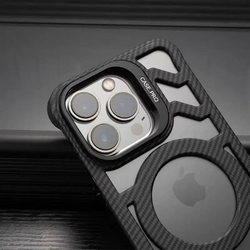 Case iPhone em carbono com dissipação de calor e MagSafe