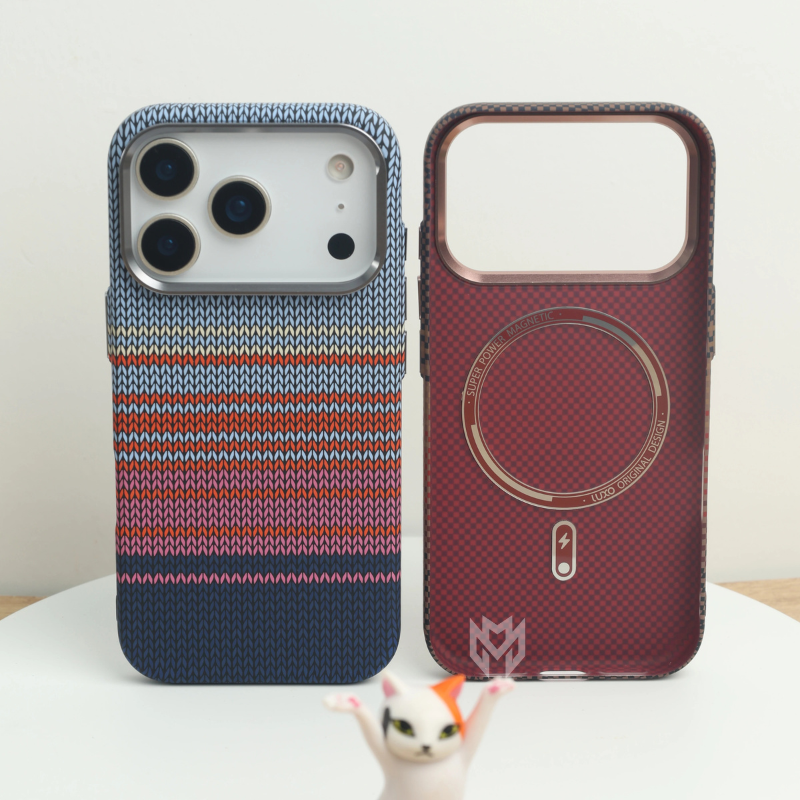 Case iPhone em Fibra de Carbono Textura Bordada