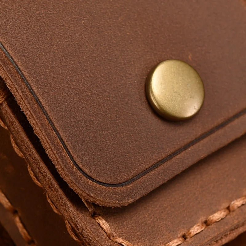 Capa AirPods Couro Genuíno com Cordão - Minimal Cases