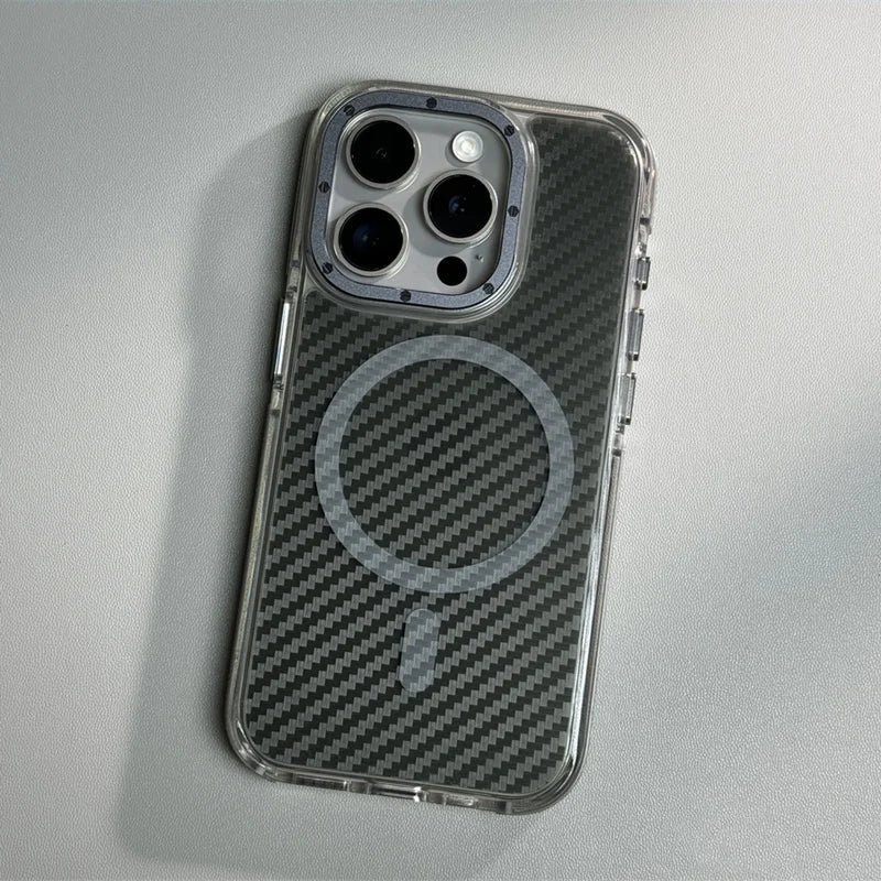 Case iPhone em fibra de carbono exclusiva com MagSafe