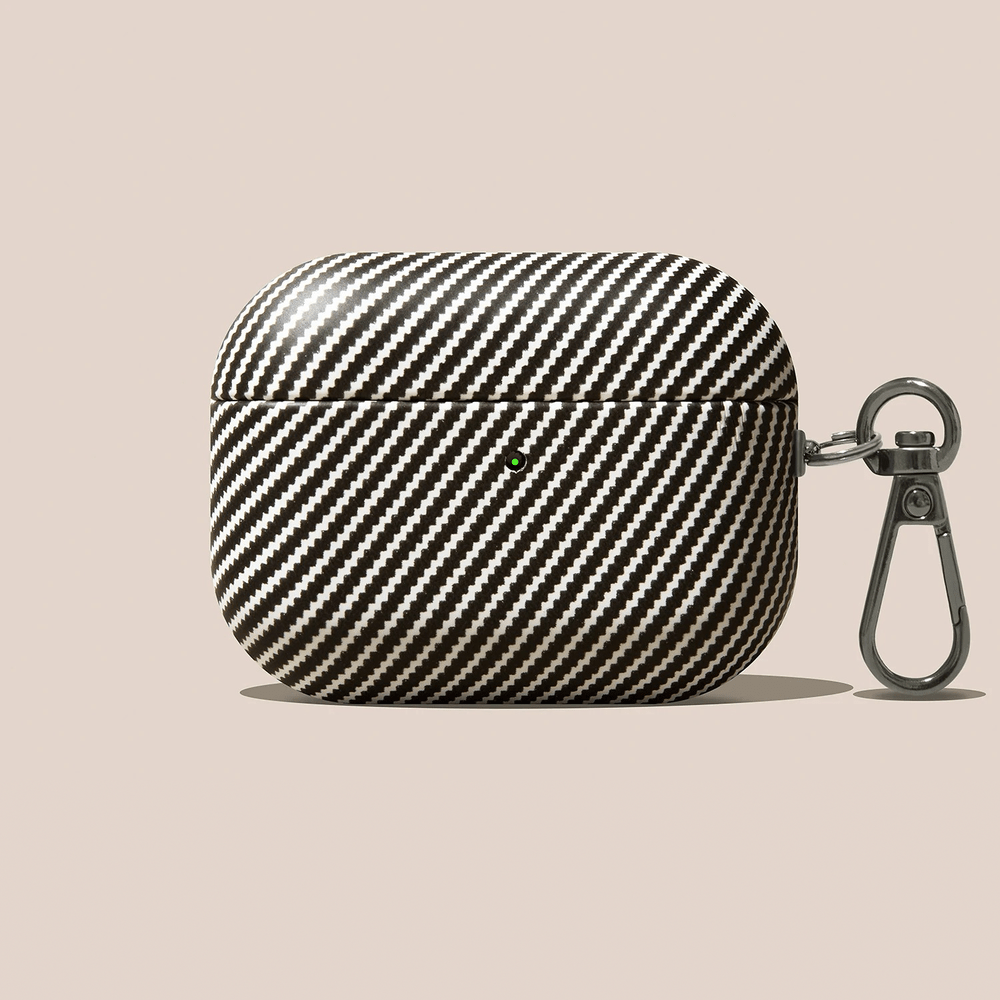 Capa AirPods Couro com Textura Fibra de Carbono - Minimal Cases